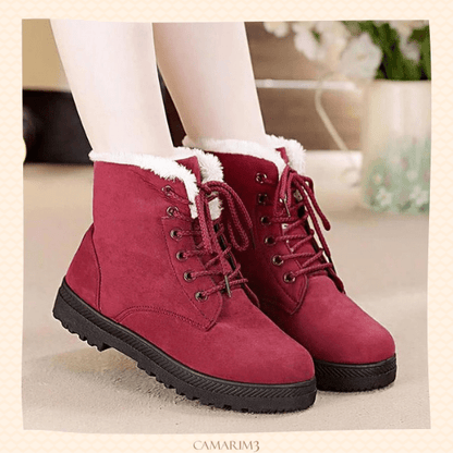 Bota tratorada feminina
