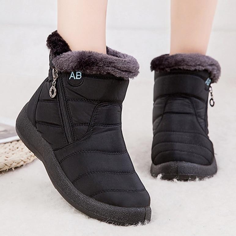 Bota Ana Bella Peluciada® + Brinde 🎁