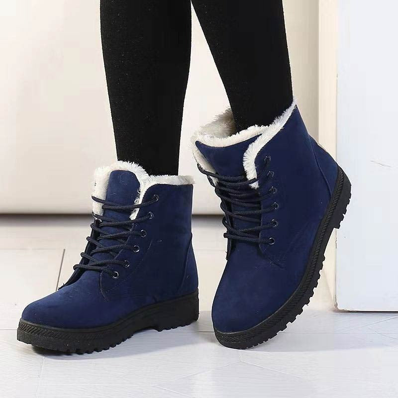 Bota tratorada feminina